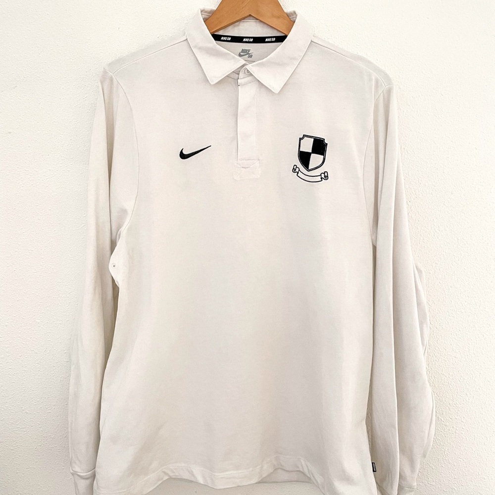 Nike SB Long Sleeve Polo. Size Large. White.